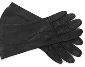 Black Leather Wrist Gloves