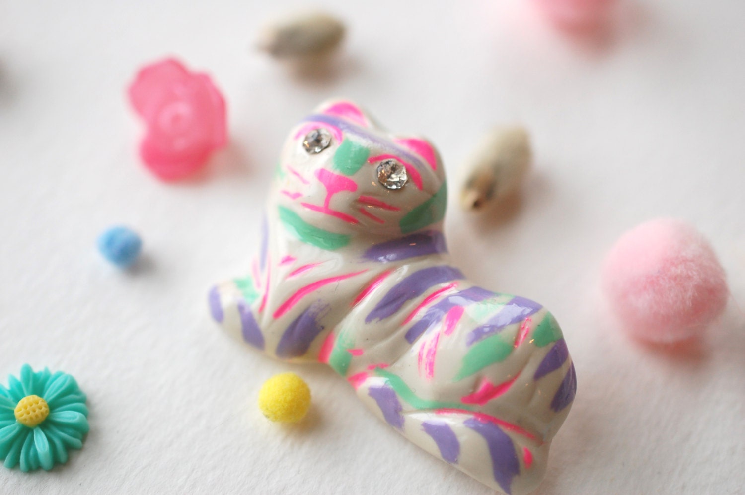 Special Diamond-Eyed Tiger Brooch