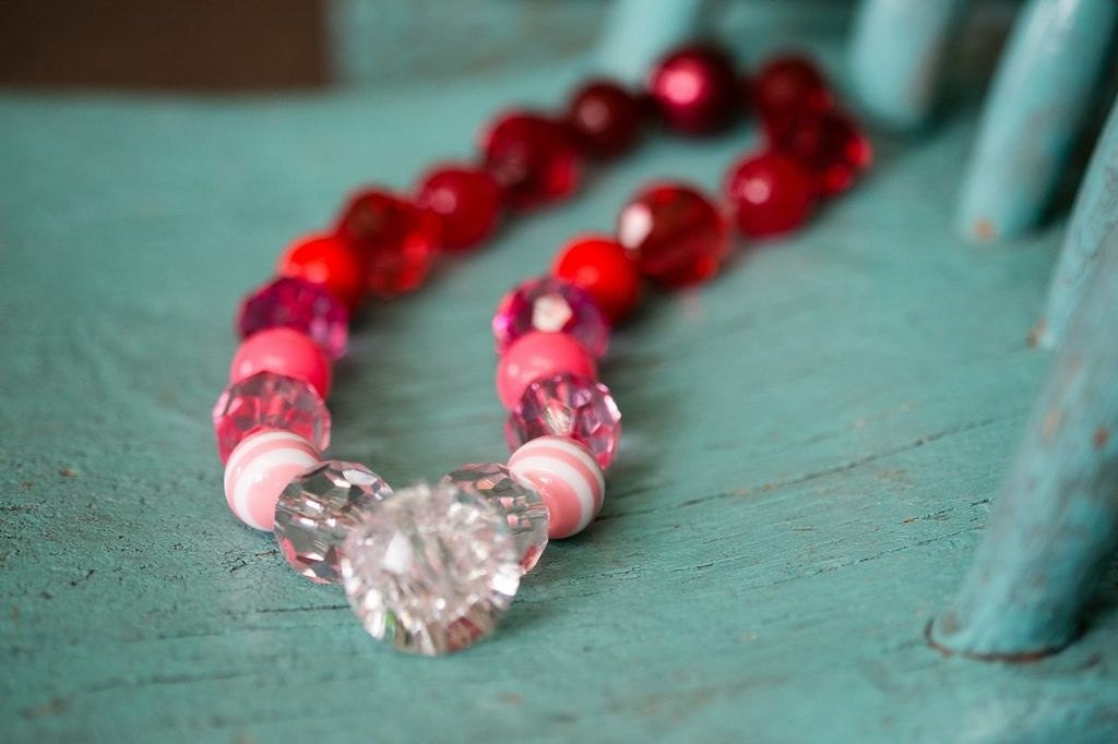 Red Ombre Chunky Necklace - The Heart Breaker