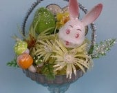 Vintage Style Easter Basket  - Tin Mold, White Grinning Bunny
