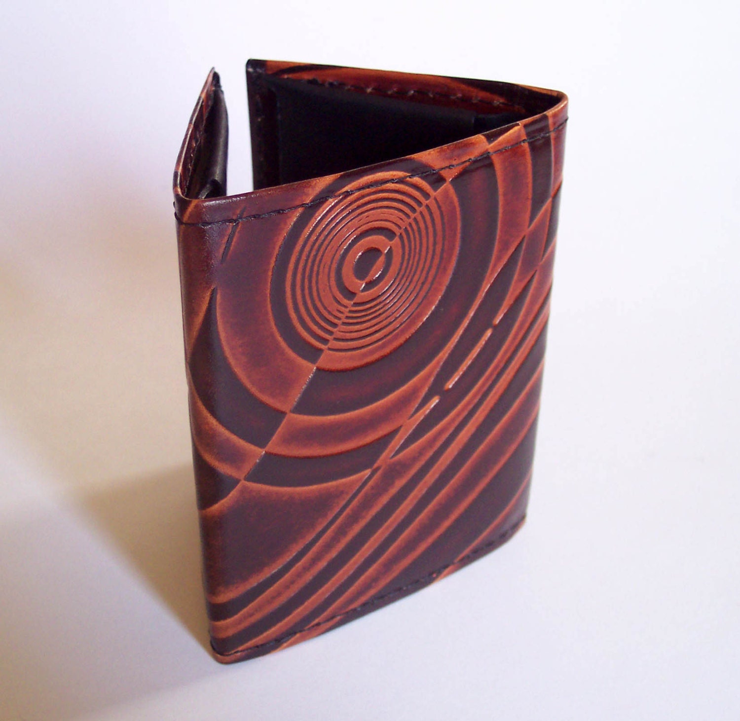 Leather Tri-fold Wallet with Art-Deco Pattern