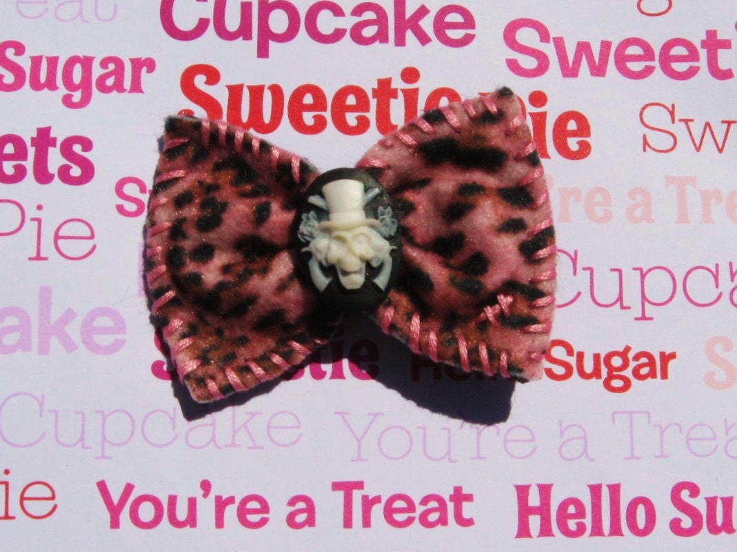 Leopard Skull Top Hat Hair Bow clip