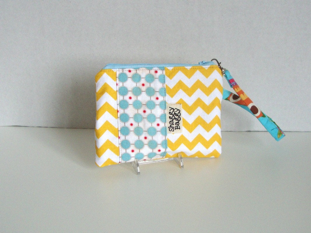 NEW Wristlet