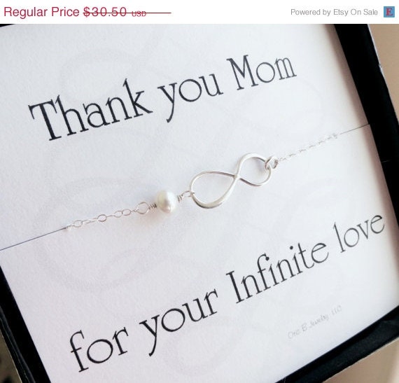 ON SALE Mothers card with silver infinity bracelet, pearl bracelet, mother of the bride, mother of the groom, mothers day gift, gifts for m