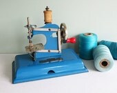 1940s KAY-an-EE Sew Master Toy Sewing Machine in Blue with Original Box