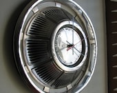 1969 Chevrolet Impala hubcap clock   no.1694