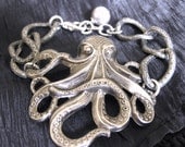 SILVER OCTOPUS BRACELET - A Touch of Intelligence