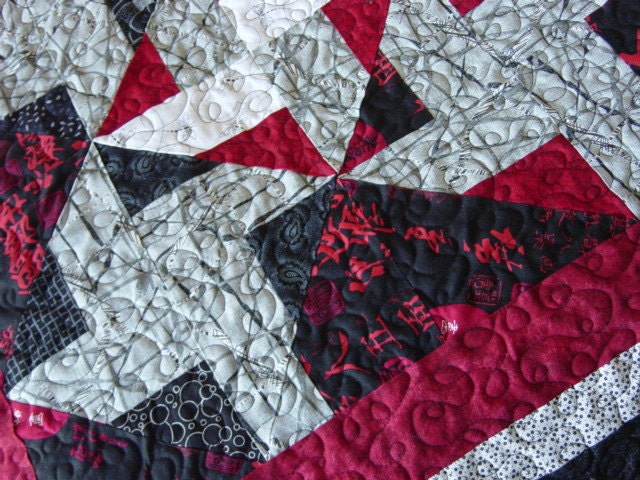 Full or Queen size Asian quilt, 71"x81"