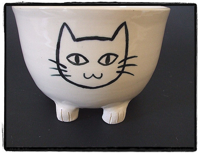 SECOND SALE-Super Cute Cat Soup Bowl/ Big Mug in White by misunrie