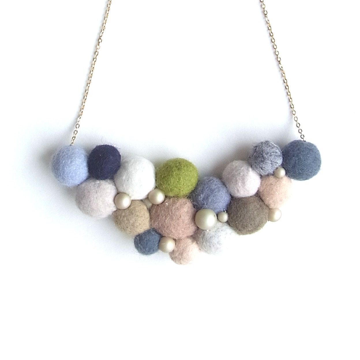 R's Felt Ball Necklace - H