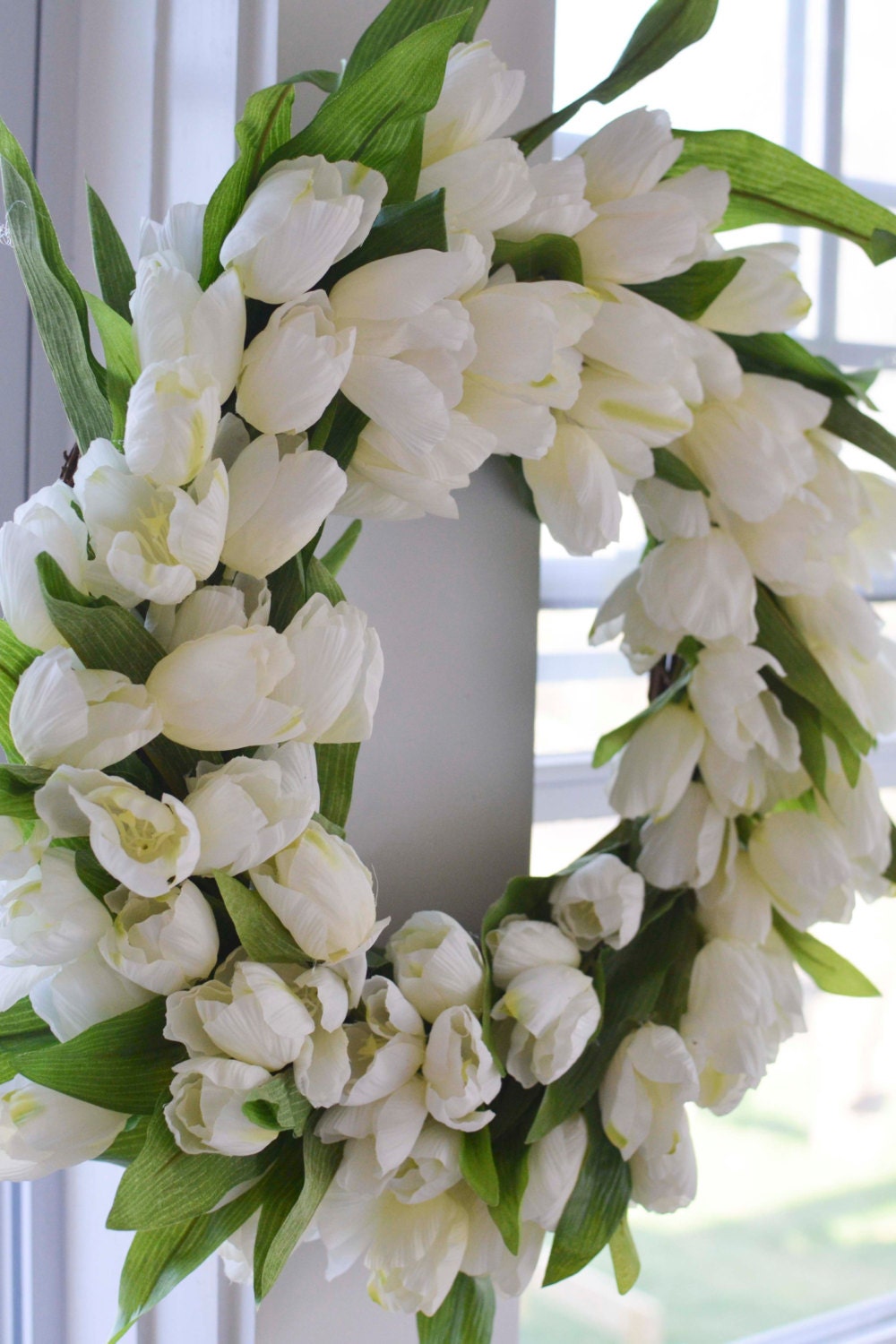 White tulip wreath, spring boxwood wreath, boxwood wreath, spring wreath, spring, tulips, white