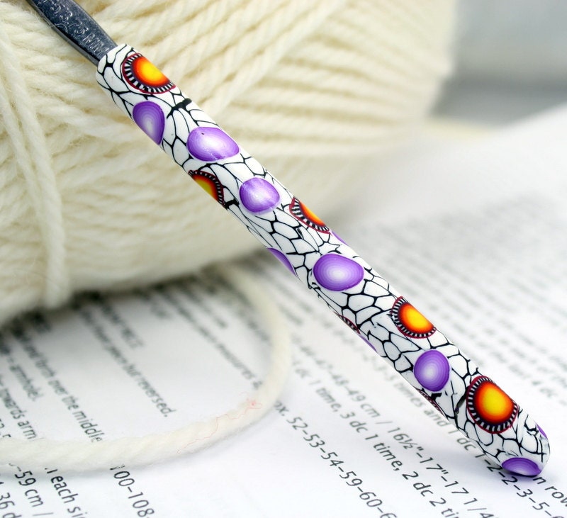 Polymer clay covered crochet hook, new size F5 or 3.75mm, Susan Bates hook, OOAK design