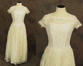 vintage 50s Wedding Dress - Ivory Lace Illusion Princess Full Length Bridal Wedding Ball Gown Sz M L