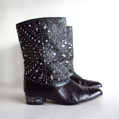 GORGEOUS Studded Anckle Leather Boots fantasy Collection Size 10