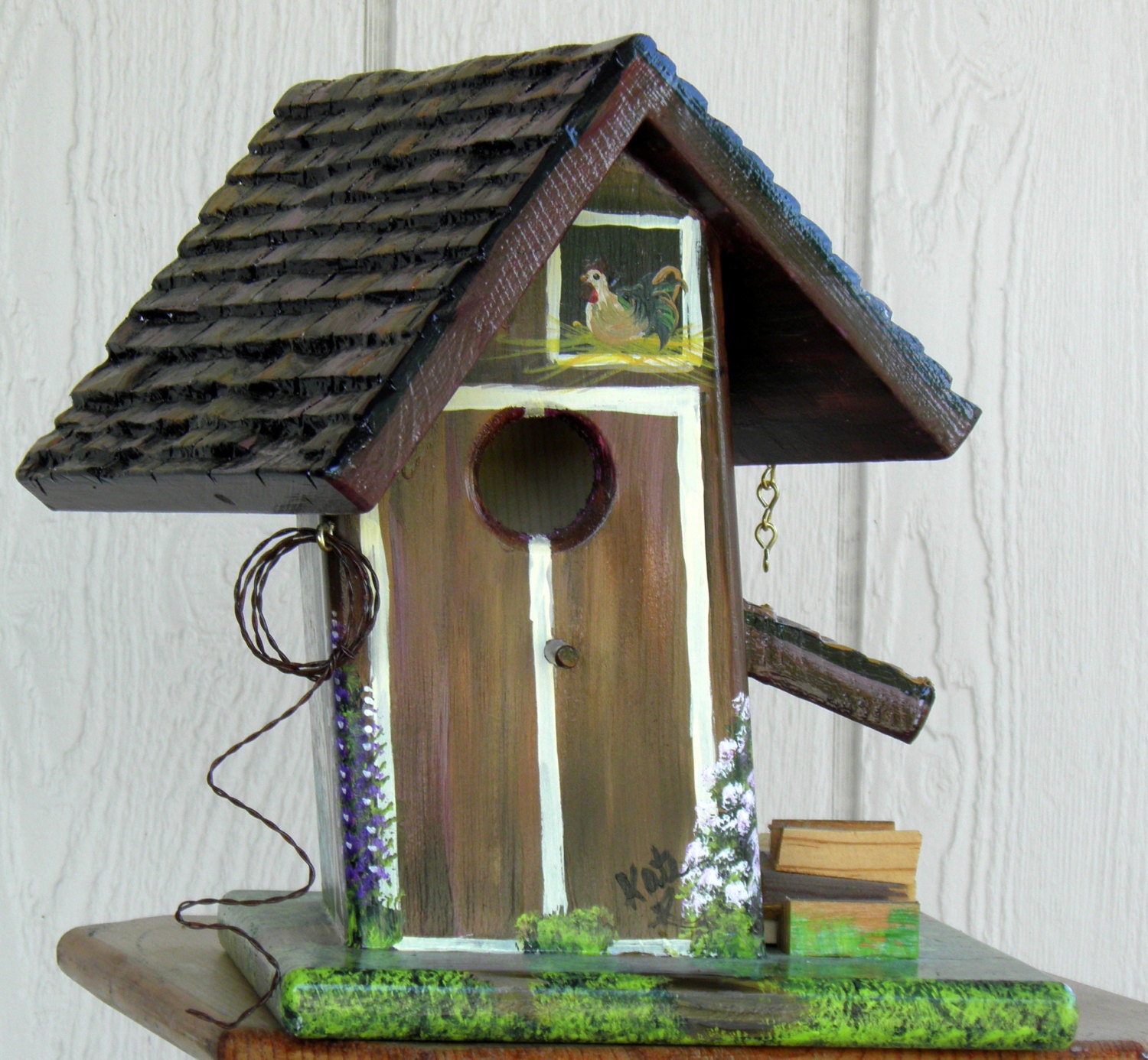 Twisted Wild Bird Birdhouse, Hand Made, Hand Painted, Wren or Sparrow