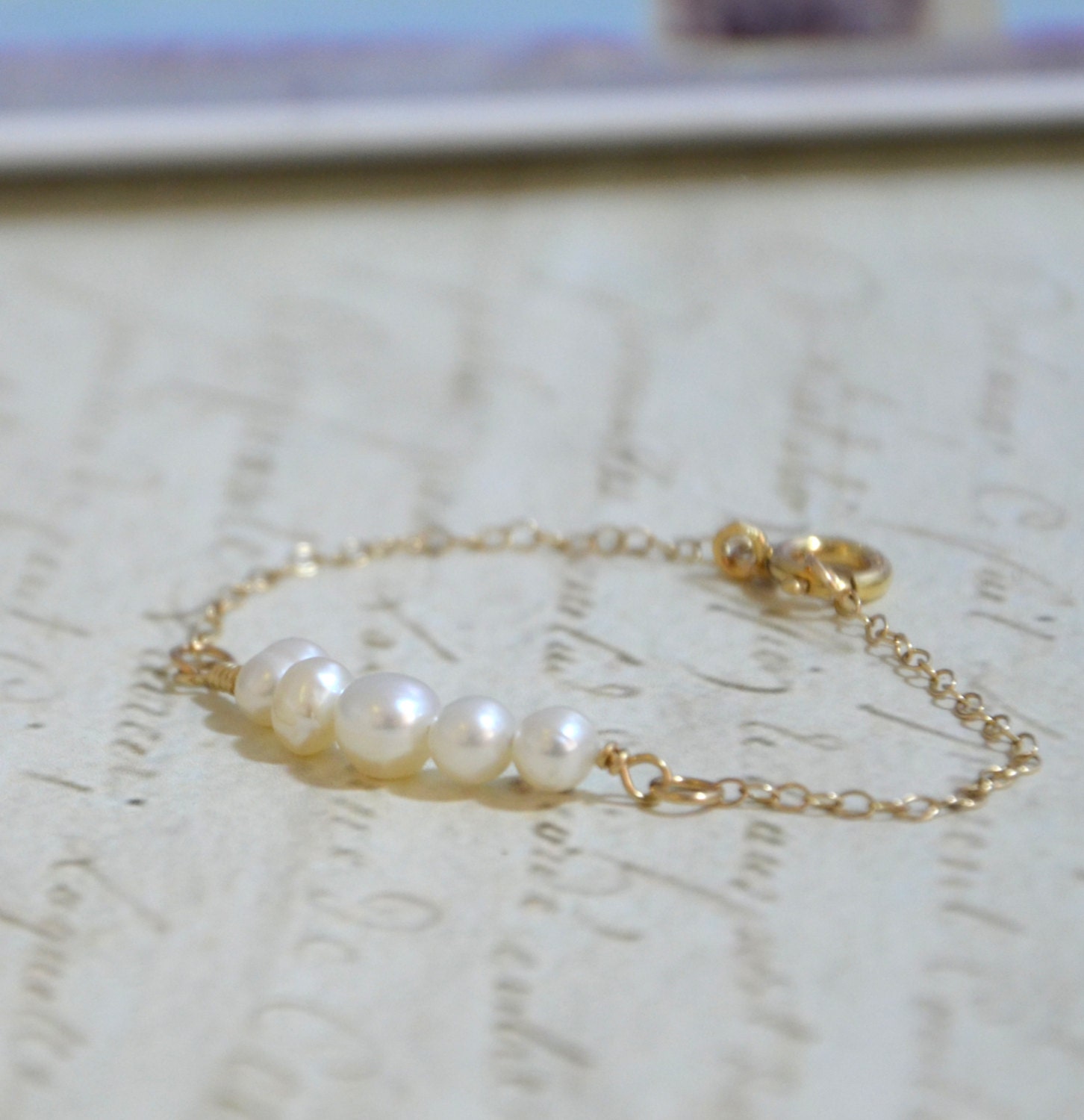 June Birthstone Wedding Jewelry, Pearls Bracelet, bridesmaid gifts, made of honor bracelet