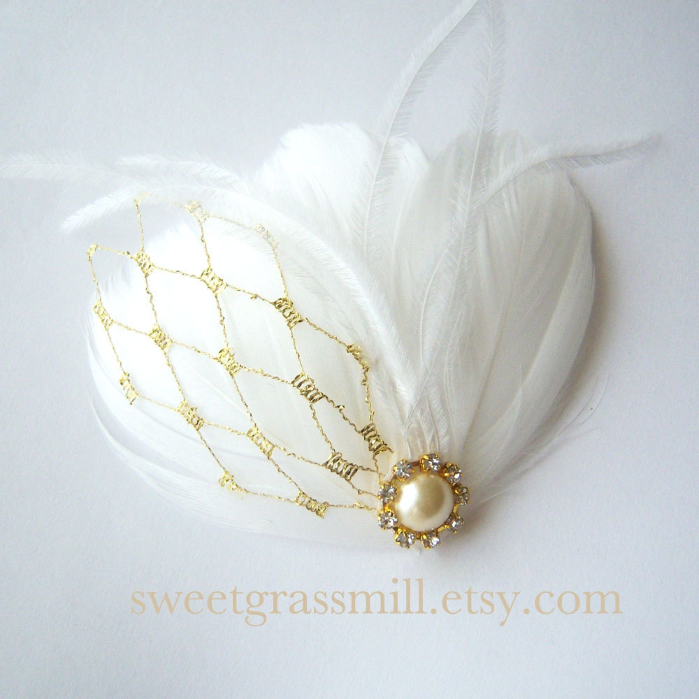 White Feather Fascinator - PETIT DOREE - White Ostrich Feathers Gold Veil Netting Bridal Clip