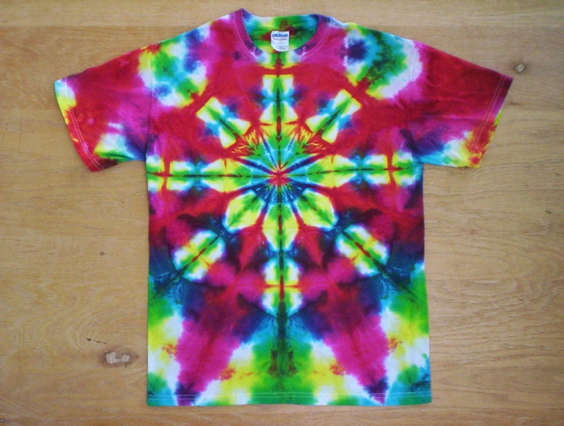 Kaleidoscope Tie Dye Size Youth Medium