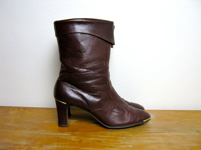 vintage 70s wine red leather mid calf boots