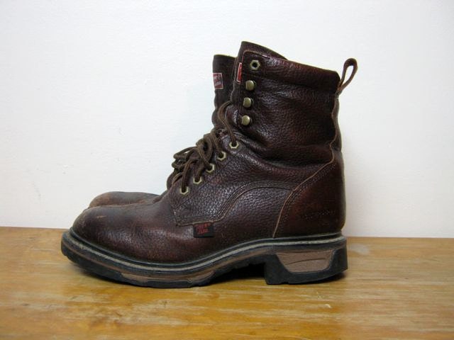 vintage 1980s men's heavy duty tall lace up work boots // 9