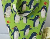 Extra large penguin Insulated Lunch Bag / linen print / lunch Tote / reusable / lunch bag