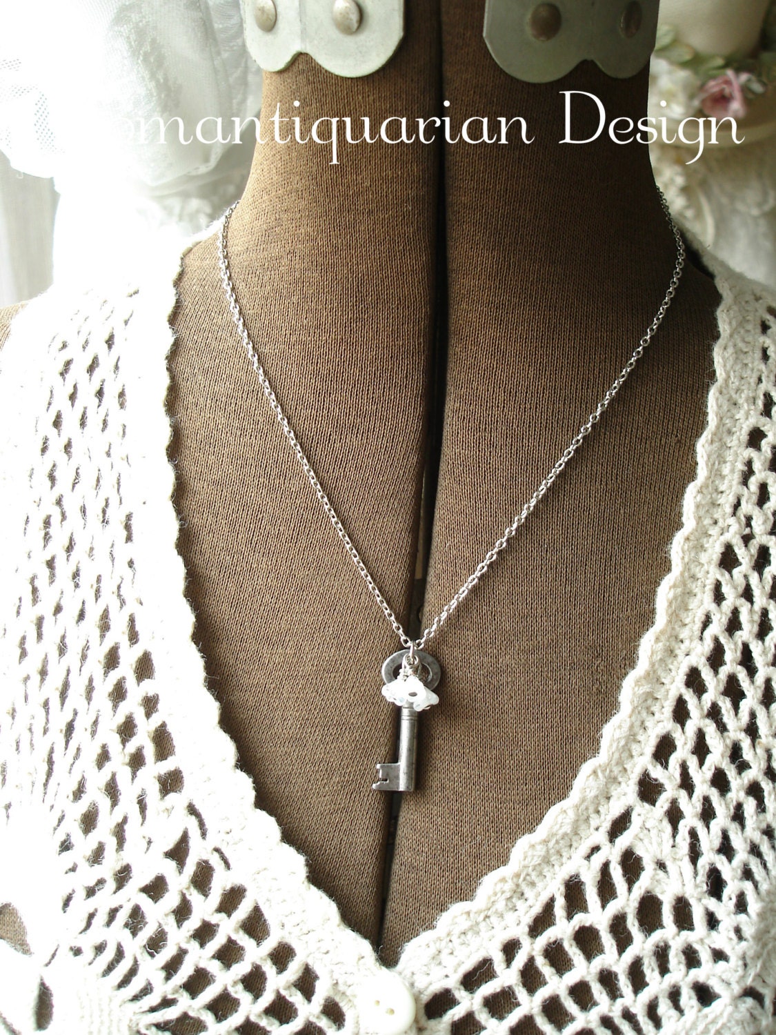 BRIDESMAID GIFTS Set of 5 Antique Skeleton Key Necklaces. Rustic Wedding Jewelry. Vintage Key Necklace & Bell Flowers. Repurposed Jewelry.