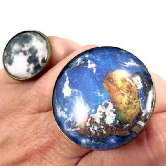 Earth and Moon Astronomy Antique Brass Glass Round Solar System Rings