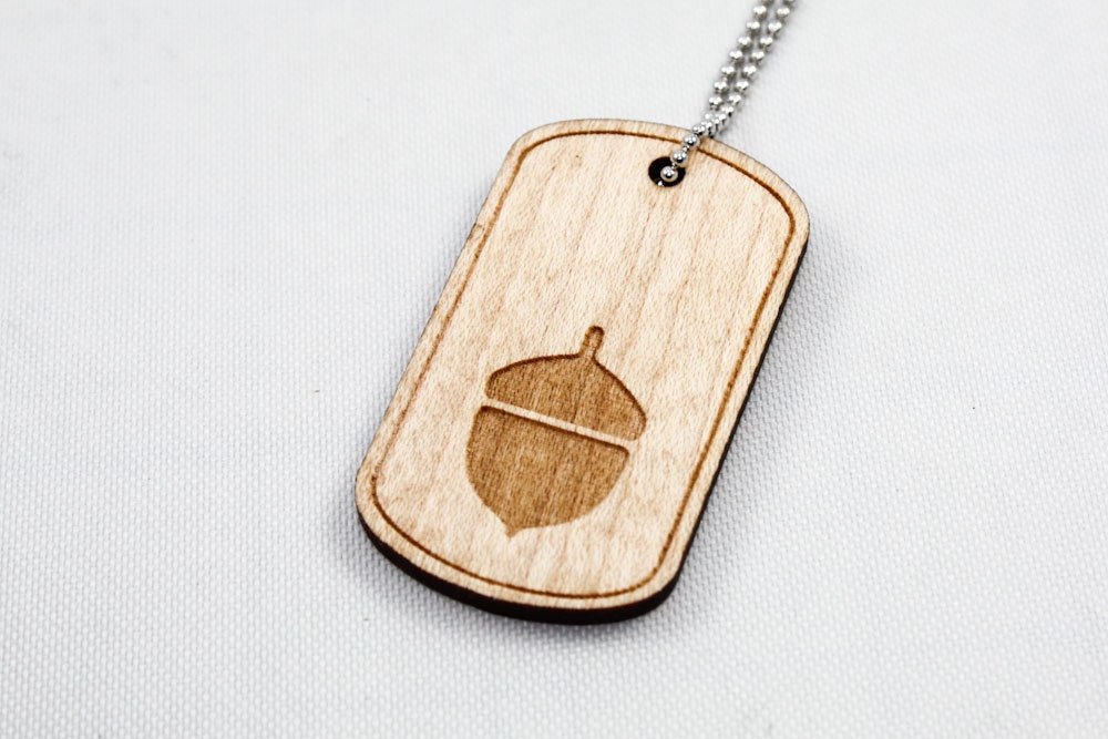 Wooden Dog Tag - Laser Engraved Acorn (Maple)