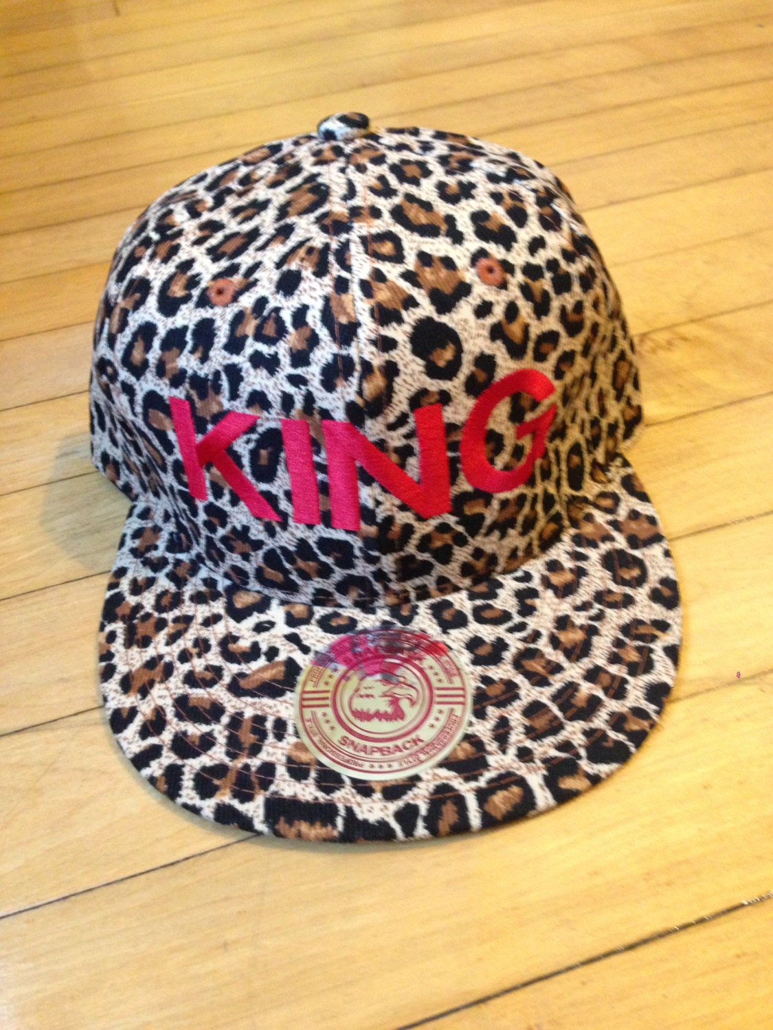 KING Cheetah Print Snapback Cap, 