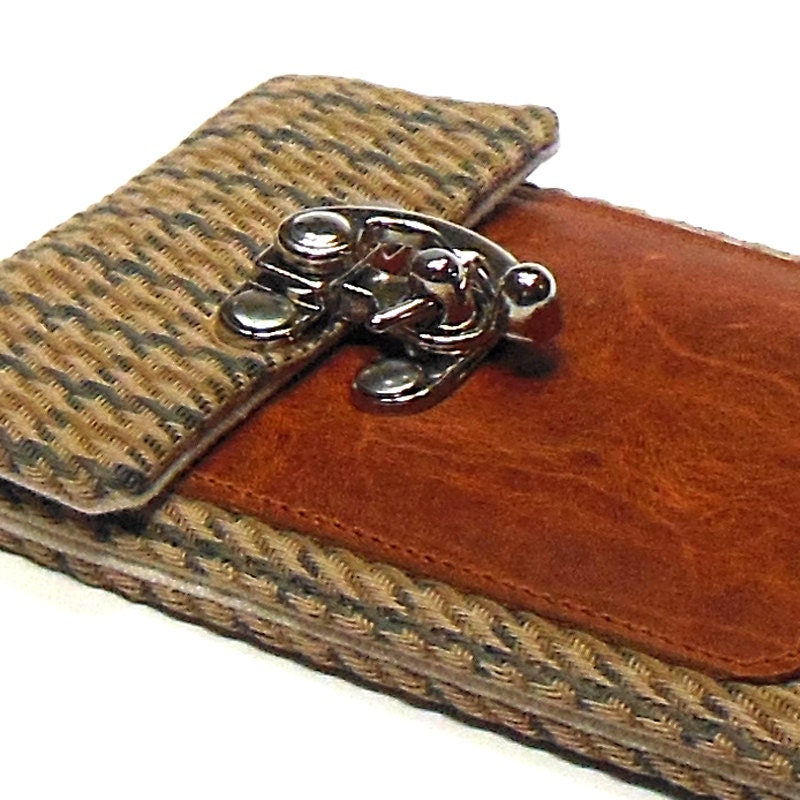 iPhone 5 wallet - blue and green plaid