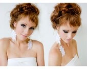 Lace earrings - Ostrich feathers - White with gold, shells & turquoise beads