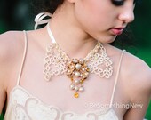 wedding necklace, Vintage lace and gold broach wedding collar, wedding jewelery, necklace