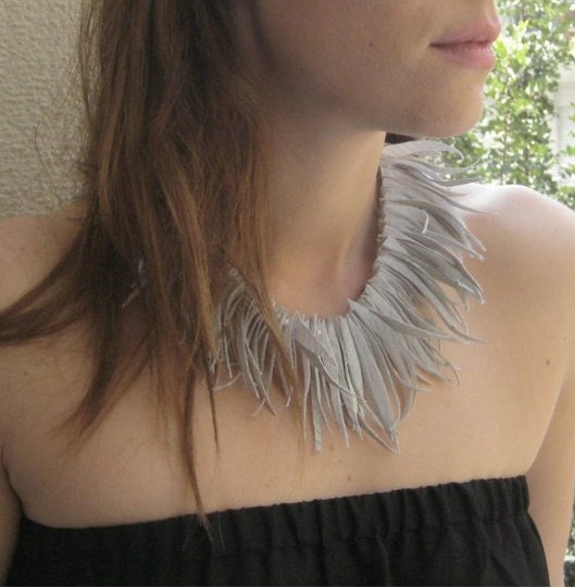 Leather jewelry boho chic fringe necklace in white leather