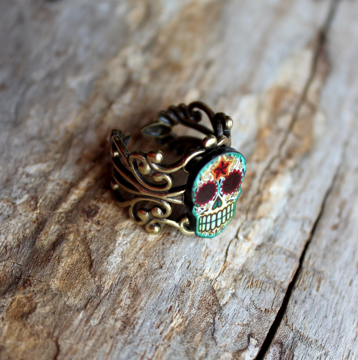 Dia de los Muertos Filigree Sugar Skull Ring in an Antiqued Brass Finish