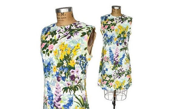 1960s Floral Sheath Dress / M-L