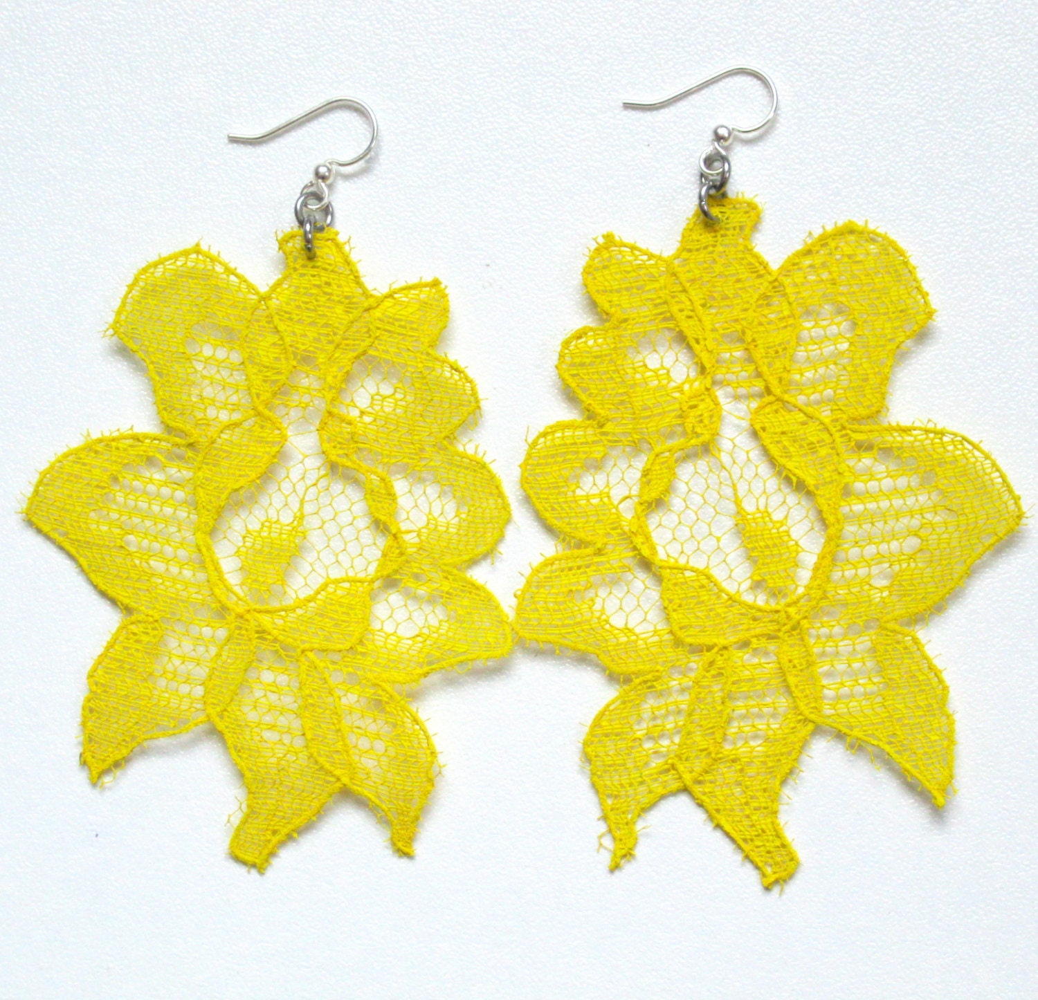Big Bloomin' Earrings in Sunshine Yellow
