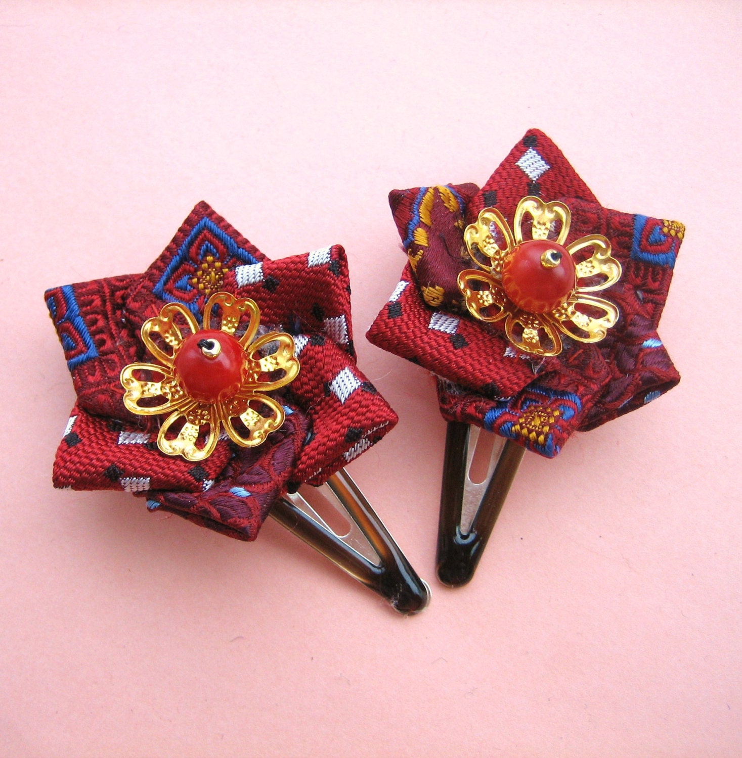 Red Flower Hair Clips: Kanzashi Silk Brocade Sampler