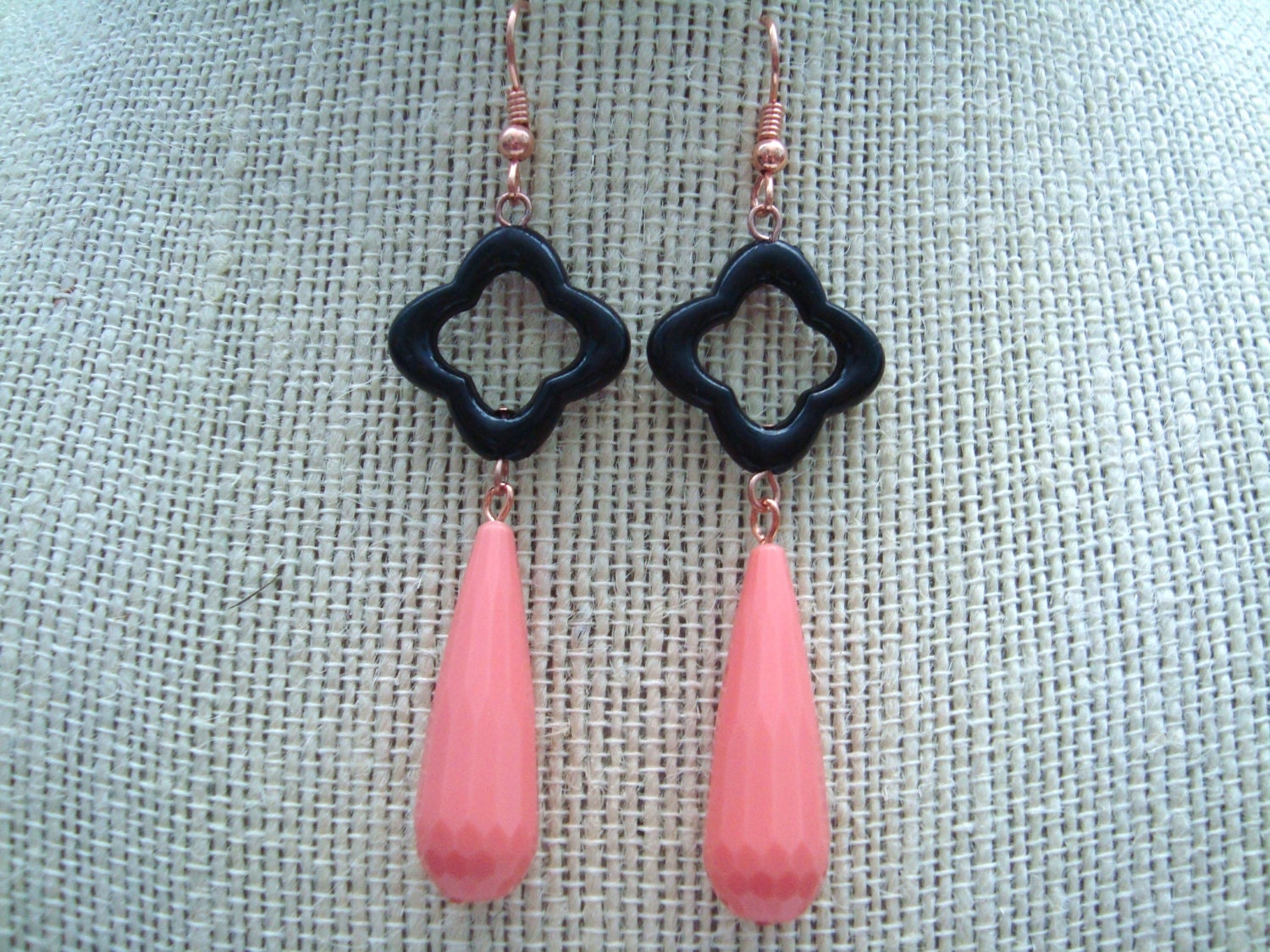 black clover and faceted coral teardrop earrings