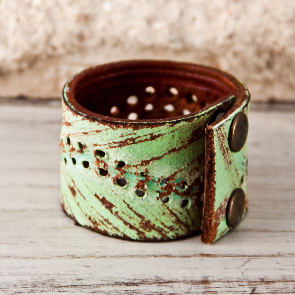 Spring Green Cuff Vintage Leather  Trends OOAK - Festival