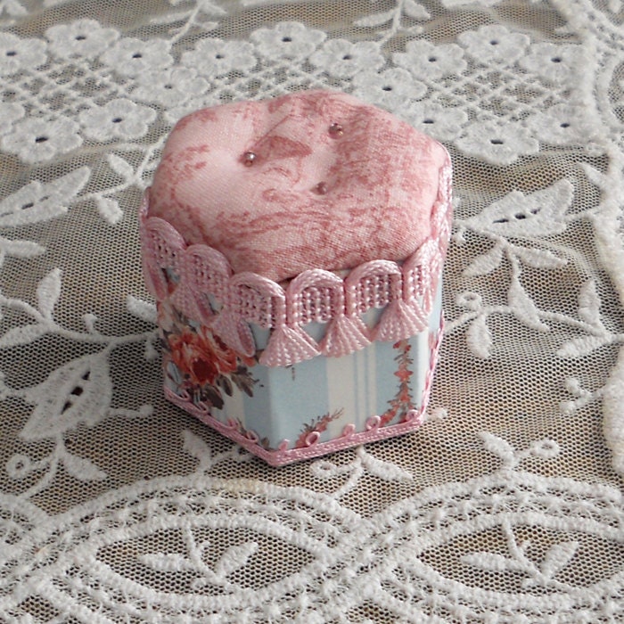 1/12 Miniature Pink Floral Hassock Foot Rest