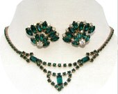 Vintage 50s Crystal Necklace & Earrings / Oz / Emerald Green Necklace / Crystal Earrings / 50s Necklace / 1950s Necklace / Ballroom / Prom