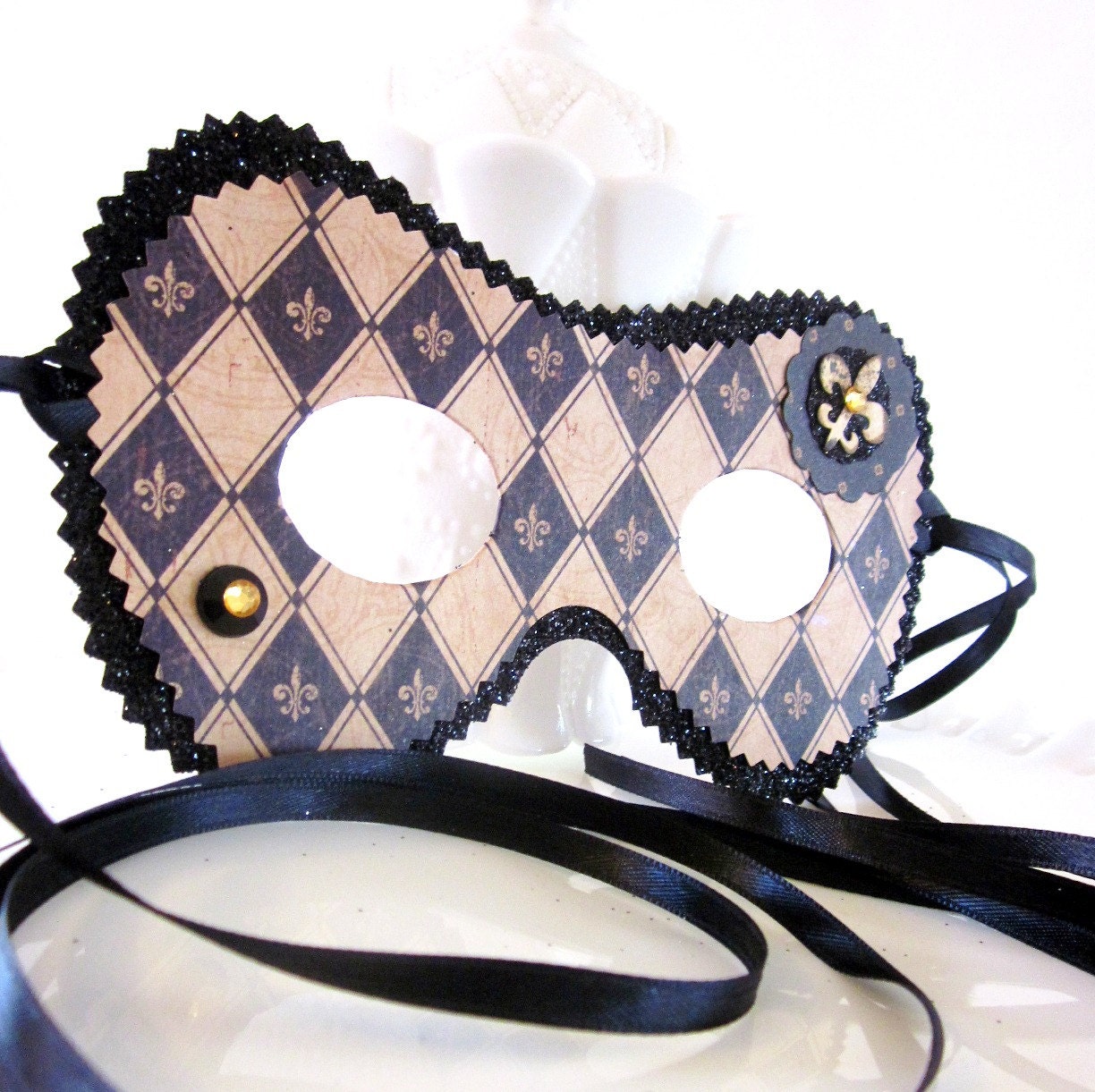 Harlequin Fleur de Lis Masquerade Mask Decoration Party Favor