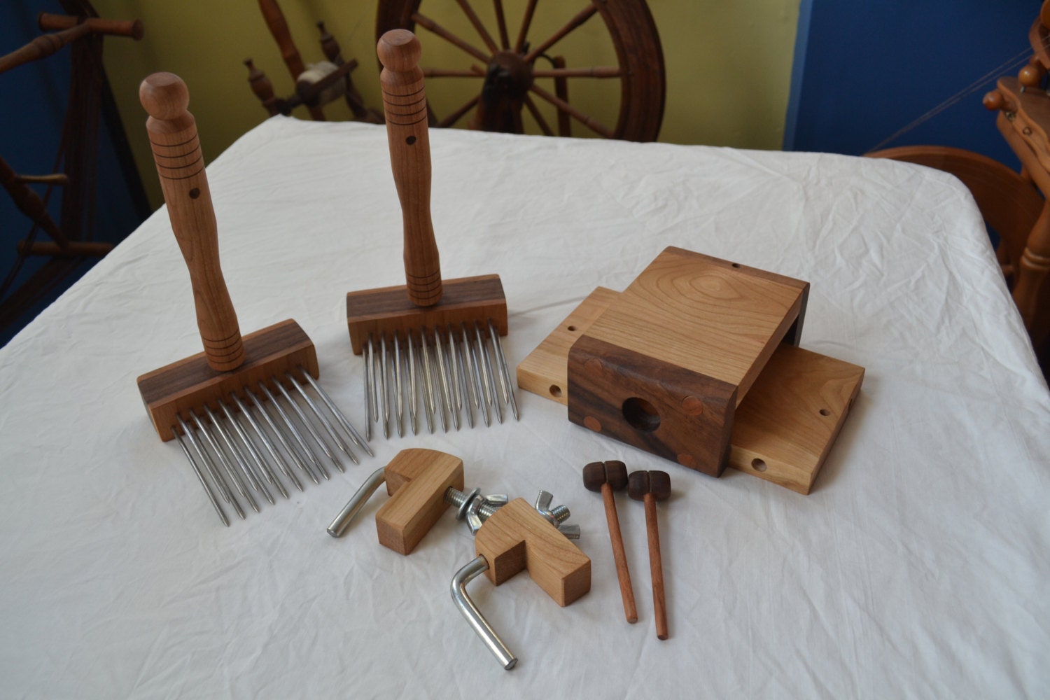 Wool Combs New Standard Kit, with Combination Holder/Combing Pad