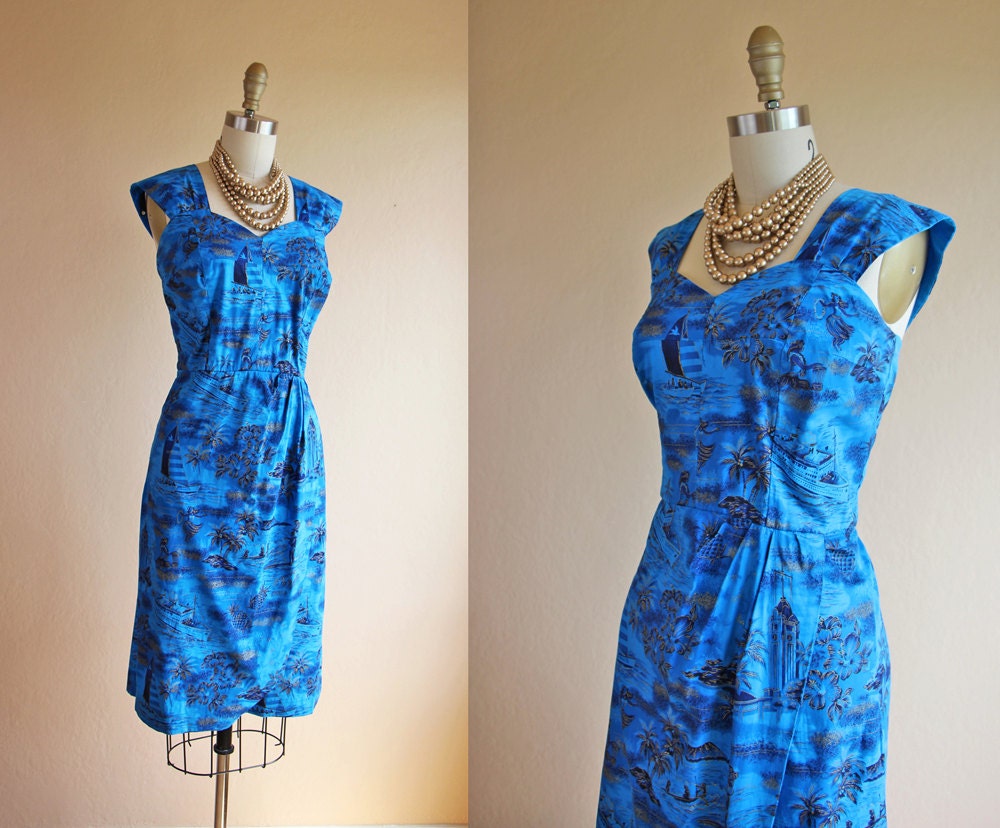 1960s Dress - Vintage 60s Hawaiian Dress - Blue Novelty Cotton Sarong Sundress M L - Hula Girls and Surfers