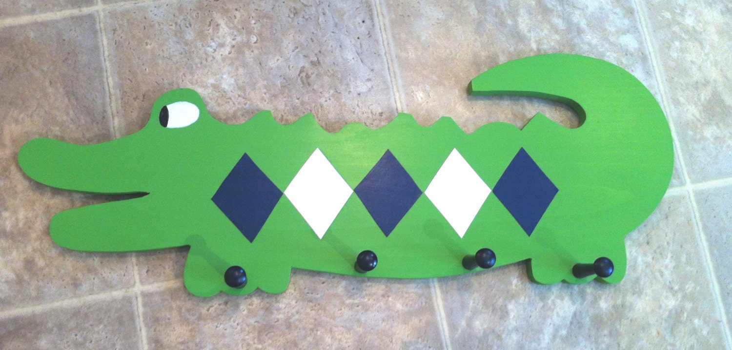 Alligator Clothing Rack/peg rack