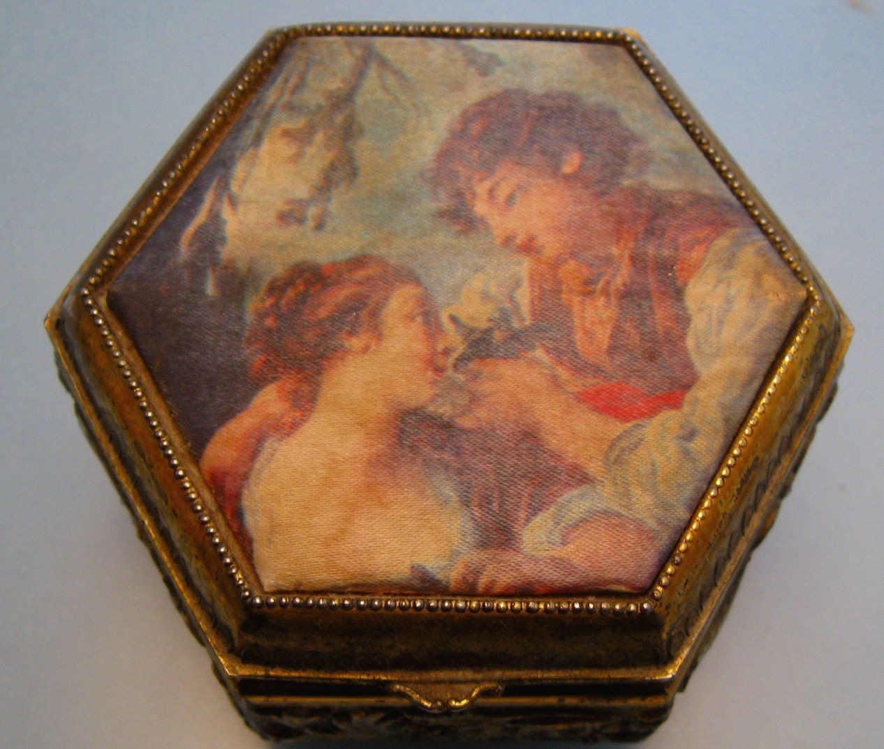 Vintage Jewelry Box Romantic Couple Metal