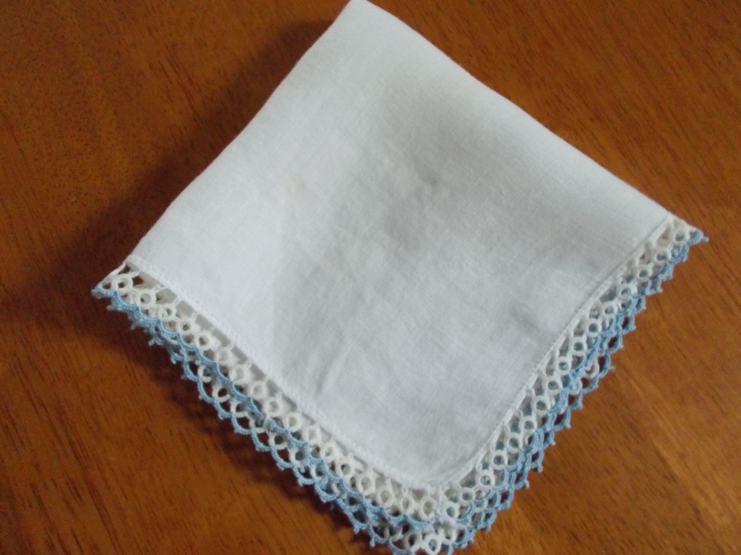 Vintage Hankie, tatted edging, Ladies Hankie,blue white edge, Mother of Groom, Victorian, Romantic, Mothers Day