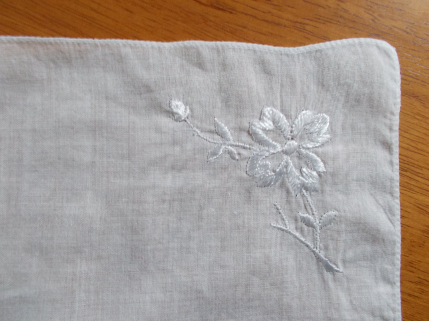 Vintage Hankie, embroidered white on white, Ladies Hankie, Bridal, Victorian, Romantic, Mothers Day