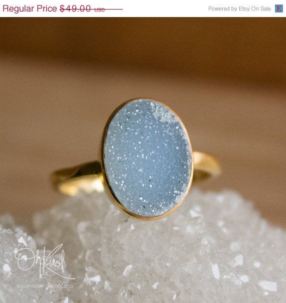 CLEARANCE SALE Dreamy Baby Blue Druzy Ring - Oval Stone Ring - Hammered Ring