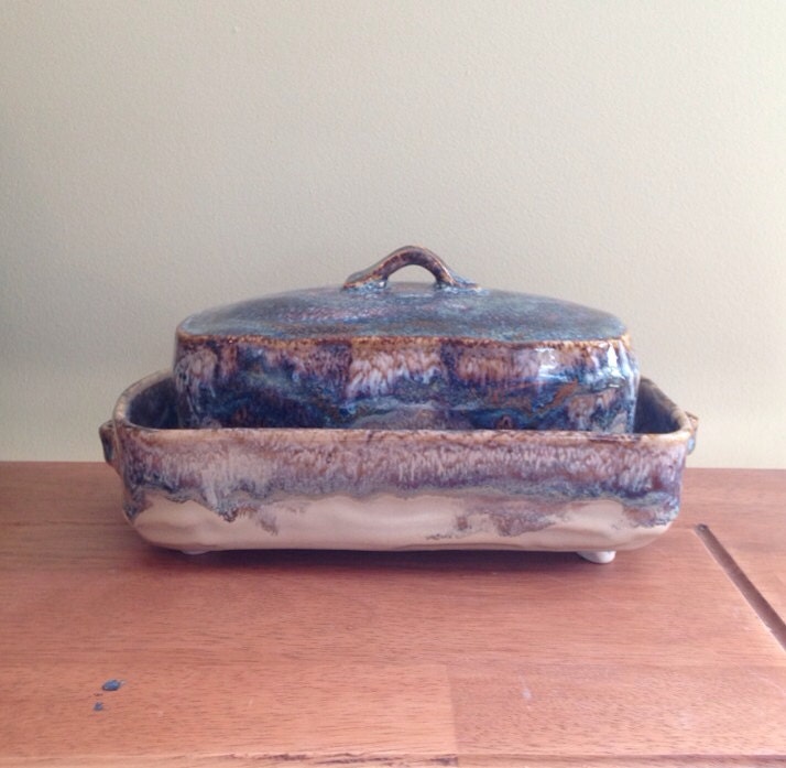 Covered Butter Dish in Cream with Mottled Brown and Blue Accents